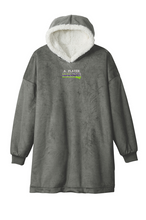 Load image into Gallery viewer, North Fulton United Lacrosse Mountain Lodge Wearable Blanket
